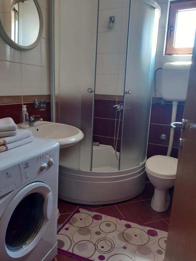 Apartman Lala Foca Exteriör bild